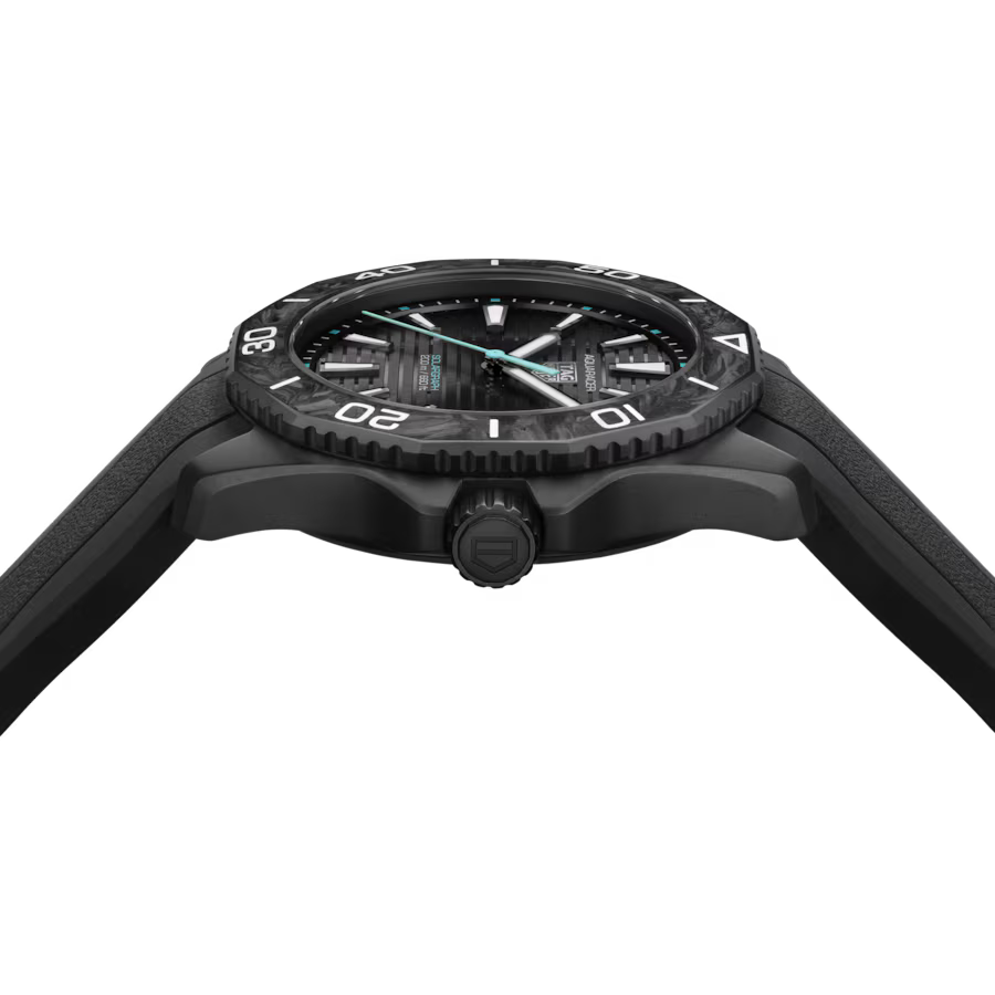 TAG Heuer Aquaracer Professional 200 Solargraph