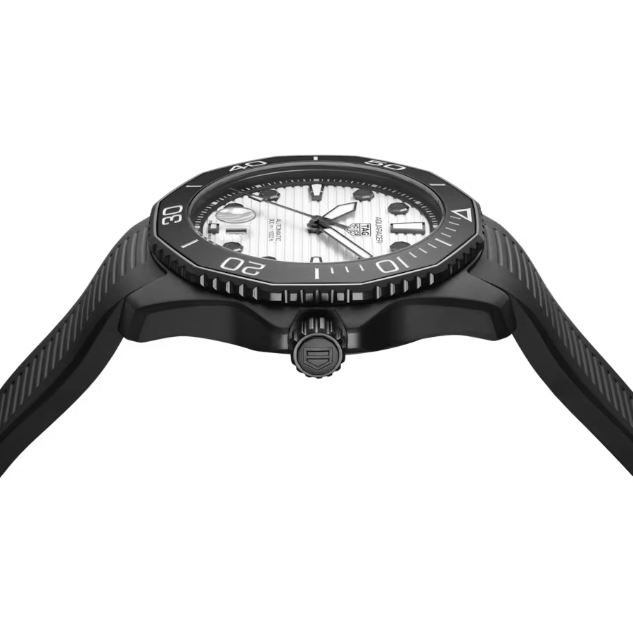 TAG Heuer Aquaracer Professional 300 Date