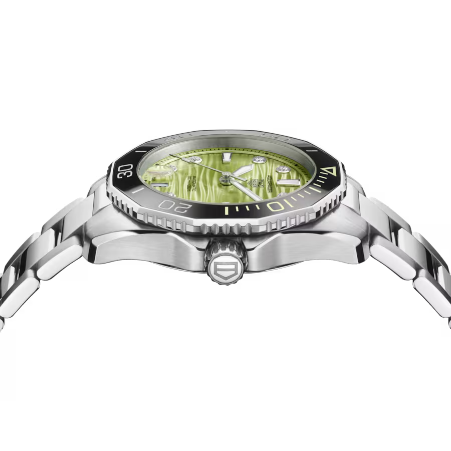 TAG Heuer Aquaracer Professional 300 Date
